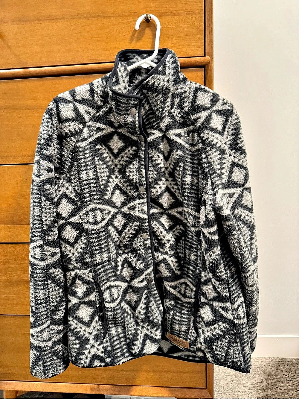 Pendleton Women's Snap-Front Fleece Jacket Black & White Medium